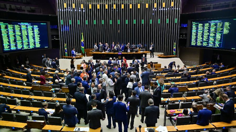 17.mai.2023 - Votação no plenário da câmara dos deputados aprovou o status de urgência para votação do novo arcabouço fiscal, proposto pelo governo Lula - 17.mai.2023 - Ton Molina/Estadão Conteúdo