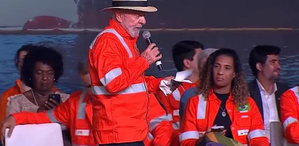 Lula culpa ICMS e empresas por gasolina alta: 'Tem que saber quem xingar'