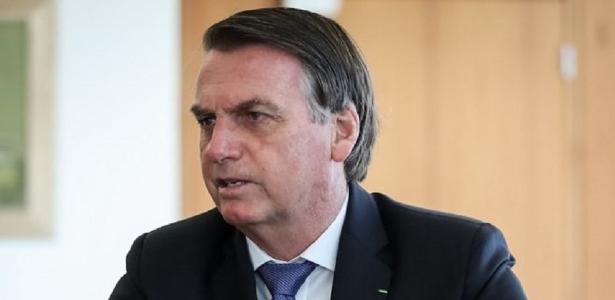 Resultado de imagem para Após conversa com Moro, Bolsonaro mantém diretor-geral da PF para evitar novos desgastes