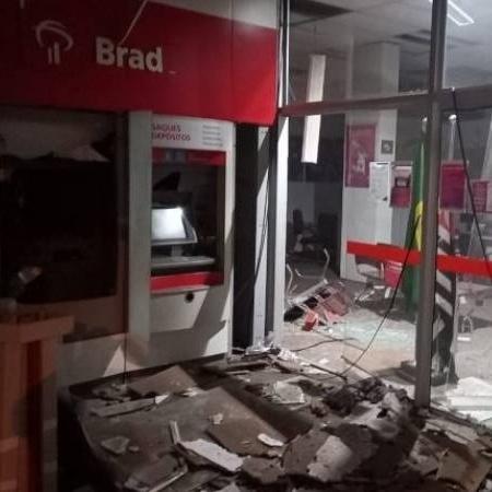 Caixa eletrônico do Bradesco fica destruído após assalto em Fernando Prestes (SP) - Reprodução/Redes sociais