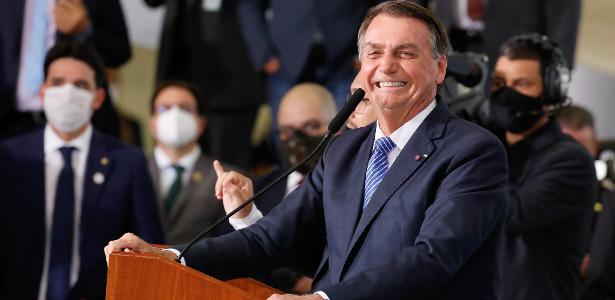 Demanda por voto impresso revela a fraude de Bolsonaro como presidente - 04/08/2021 - Vimarsana News