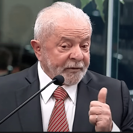 Lula (PT) em inauguração de centro de especialidades no Rio de Janeiro - Reprodução/EBC