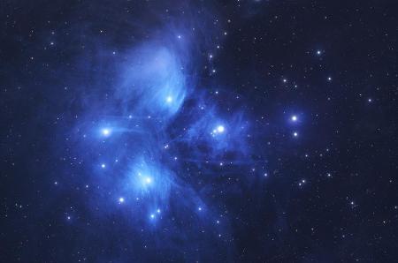 'Os detalhes azuis de M45: As Plêiades'