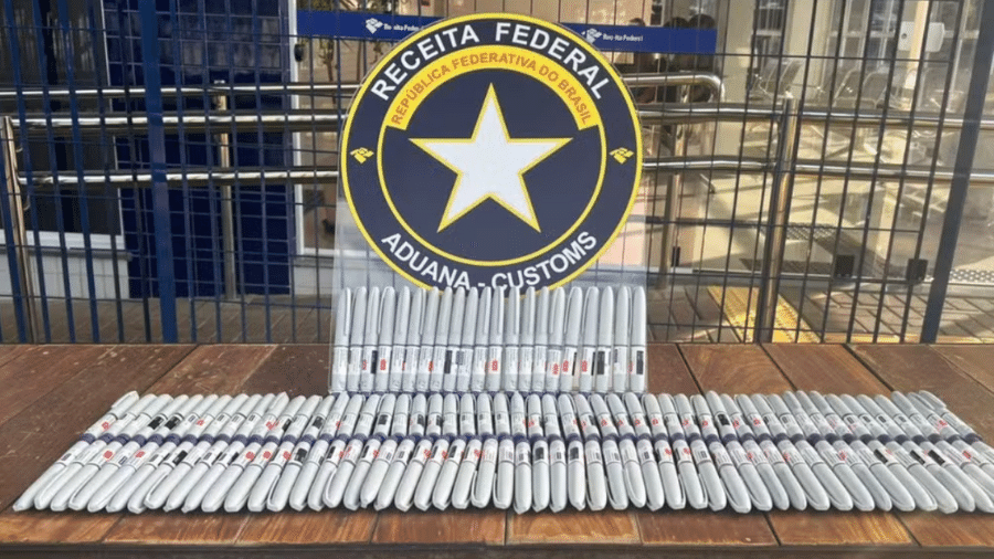 Canetas emagrecedoras foram apreendidas no aeroporto de Foz do Iguaçu