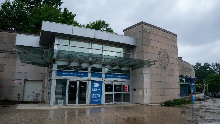 Agência do NIH em Bethesda, Maryland - Elizabeth Frantz/REUTERS