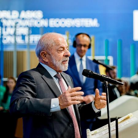 Lula durante sua apresentação no encontro econômico Brasil-Alemanha, em Hannover