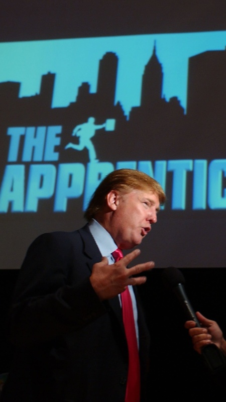Cena do programa "O Aprendiz", que era apresentado nos Estados Unidos por Donald Trump - Amanda Edwards/Getty Images/AFP