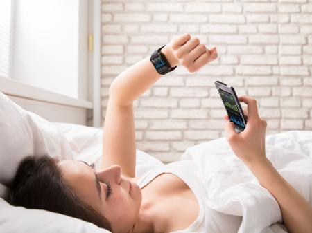 Anvisa aprova Apps para ECG e pressão arterial da Samsung - Medicina S/A