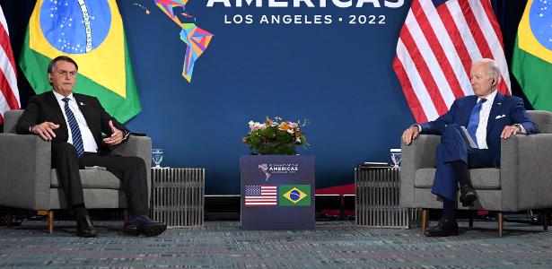 09.jun.2022 - O presidente dos EUA, Joe Biden, e o presidente brasileiro, Jair Bolsonaro, na 9ª Cúpula das Américas 