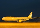 Sexto avião da FAB com resgatados da guerra em Israel chega ao Brasil