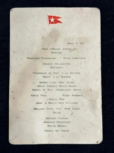 Cardápio traz os pratos do jantar servido em 11 de abril de 1912