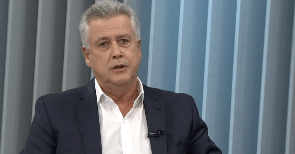25.out.2018 - Com ausência de Ibaneis no debate, Rollemberg é entrevistado na TV Globo