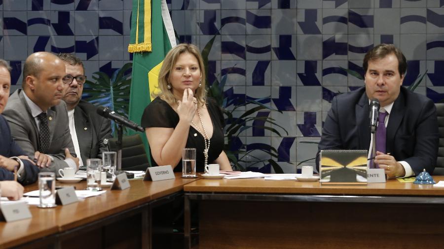 21.maio.2019 - O presidente da Câmara, Rodrigo Maia (dir.) e o deputado Major Vitor Hugo (canto esquerdo), líder do PSL na Câmara, bateram boca durante reunião de líderes de partido - Dida Sampaio/Estadão Conteúdo