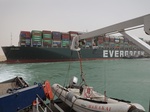 Navio gigante encalhado no Canal de Suez vira jogo online - Olhar Digital