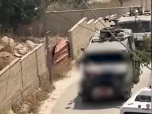 Forças israelenses amarram palestino ferido a um jipe durante ataque; veja vídeo