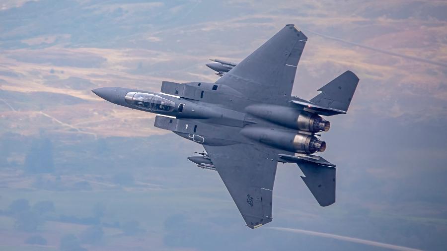 Lançados com força surreal: o que acontece com quem se ejeta de um caça