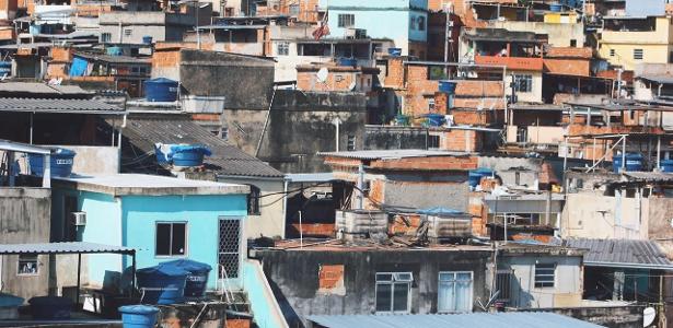 'Somos excluídos': prevenção ao corona 'esquece' favelas sem saneamento