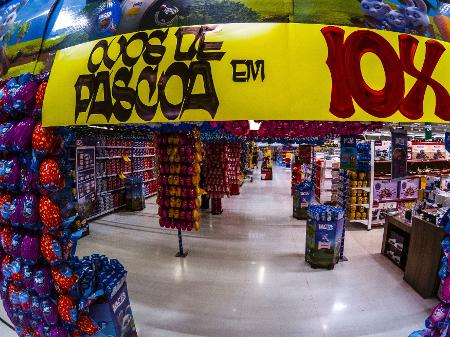 Ovos de Páscoa devem passar mais tempo nas prateleiras dos mercados