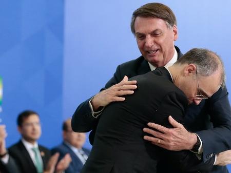André Mendonça e Jair Bolsonaro  - Carolina Antunes/PR