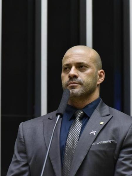 Ex-deputado Daniel Silveira (PTB-RJ) tinha alegado problemas de saúde para descumprir ordem do STF