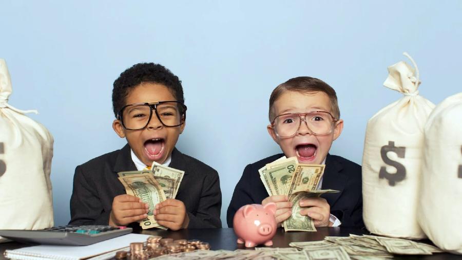 Como guardar dinheiro para o meu filho? Leia dicas no UOL Economia - Getty
