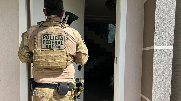 PF arromba a porta e prende narcotraficante no Paraná