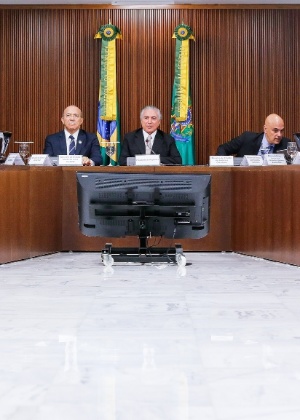 Michel Temer realiza primeira reunião ministerial após ser efetivado presidente - Carolina Antunes/PR