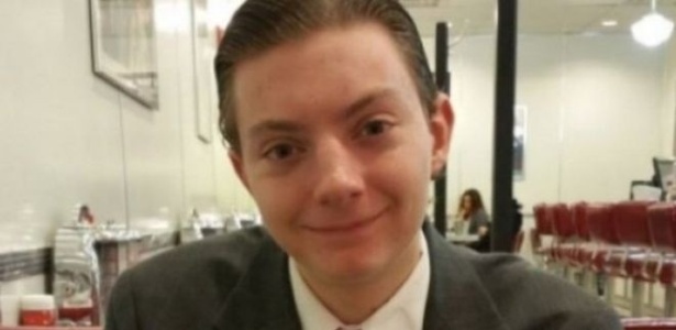 O youtuber Review Brah foi falsamente dado como desaparecido nas redes sociais após o tiroteio em Las Vegas - TheReportOfTheWeek via BBC