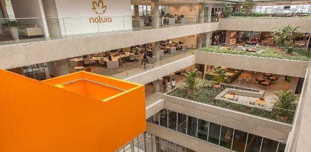 Natura&Co mantém negociação com IG4 sobre Avon fora da América Latina