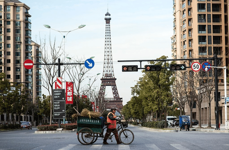 A Paris chinesa, Tianducheng, deixa mais claras as diferenças quando vista de perto