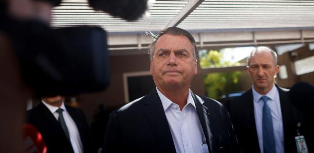 Jair Bolsonaro no dia em que a PF cumpriu mandado de busca e apreensão na casa dele, em Brasília