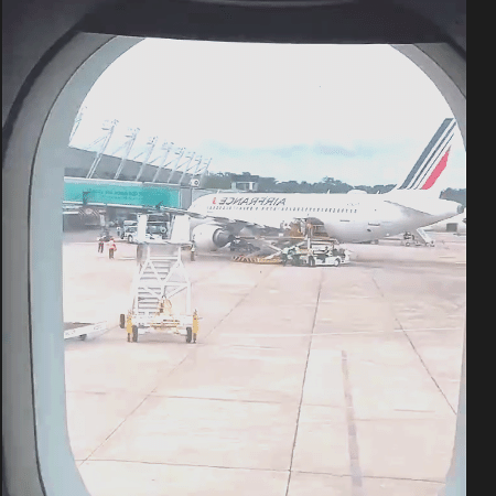 Avião da Air France foi isolado e liberado por volta do meio-dia