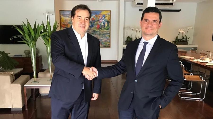 28.mar.2019 - Rodrigo Maia e Sergio Moro durante um café da manhã quando o ex-juiz ainda era ministro da Justiça e Segurança Pública - Reprodução