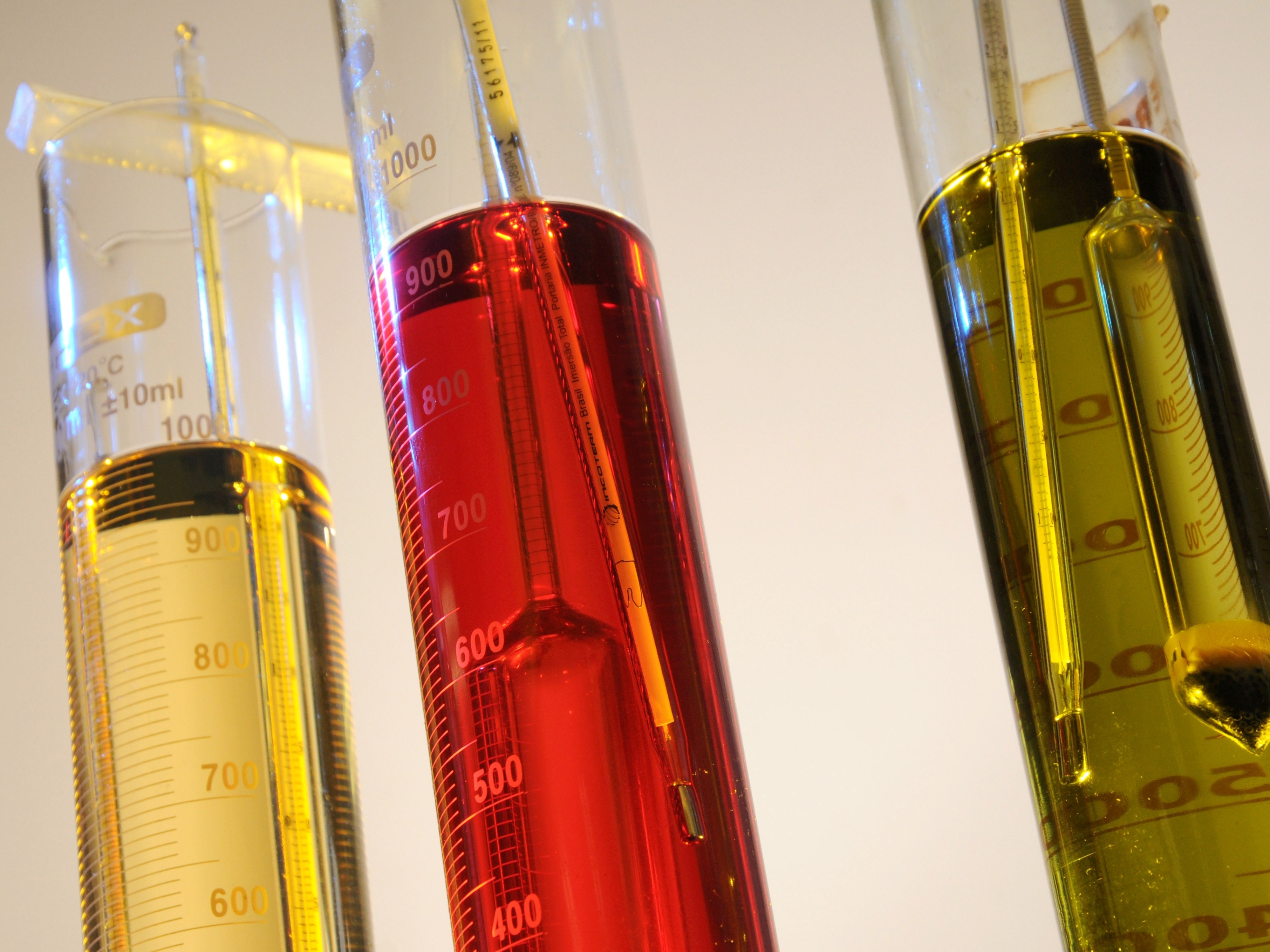 Petrobras anuncia alta de 6% para gasolina e de 5% para o diesel