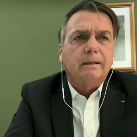 Ex-presidente Jair Bolsonaro fala sore suposta fraude em dados de vacinação - Reprodução/YouTube