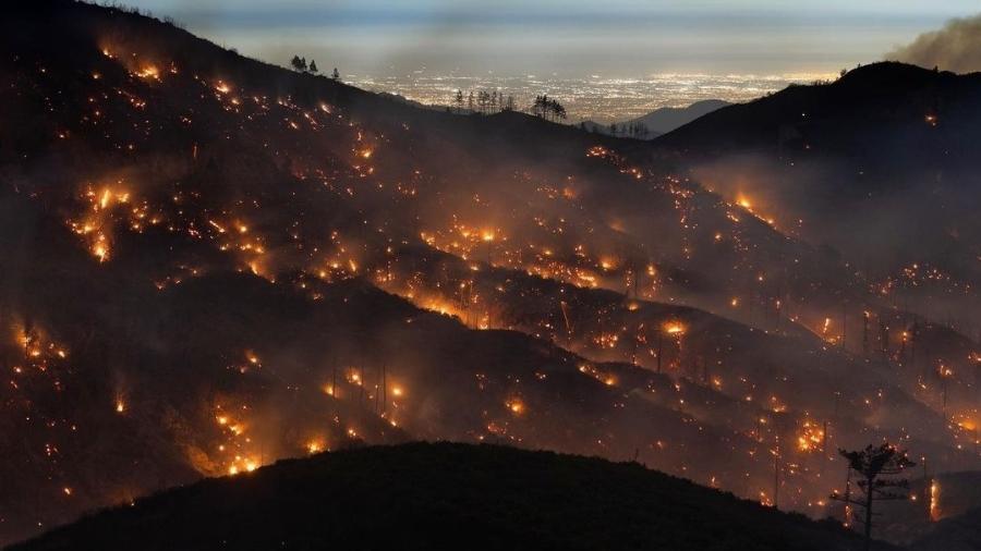 Incêndio Bobcat, que aconteceu na Califórnia em 2020