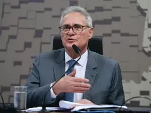 Renan diz que vai deixar CPI da Braskem após escolha de relator do PT
