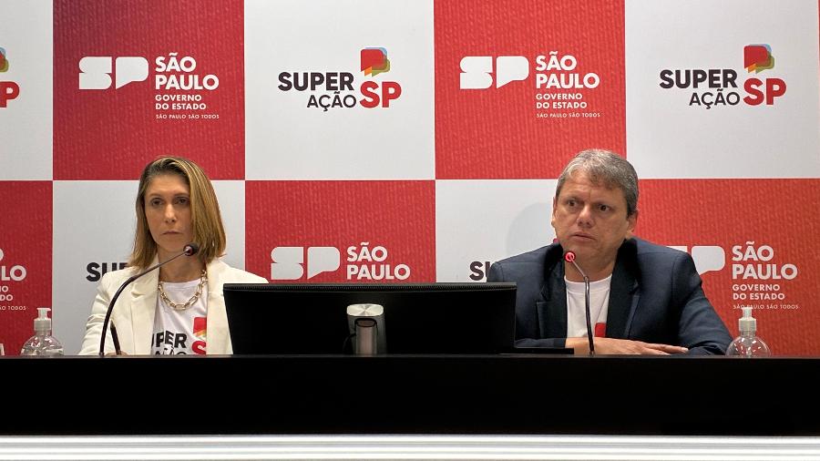 Secretária de Desenvolvimento Social, Andrezza Rosalém, ao lado do governador Tarcísio de Freitas Secretária de Desenvolvimento Social, Andrezza Rosalém, ao lado do governador Tarcísio de Freitas