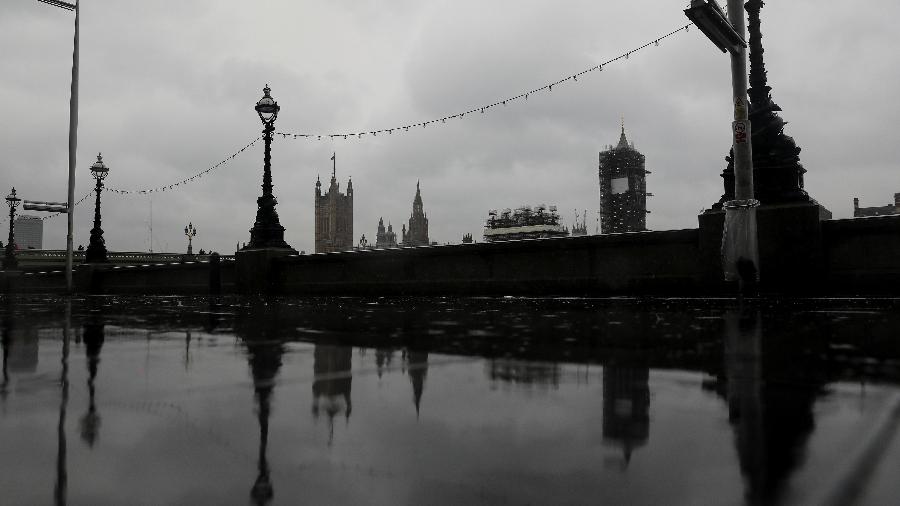 Edifício do Parlamento britânico, em Londres - SIMON DAWSON