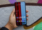 Realme 7 Pro aposta no carregamento rápido, mas desempenho deixa a desejar (Foto: Guilherme Tagiaroli/Tilt)