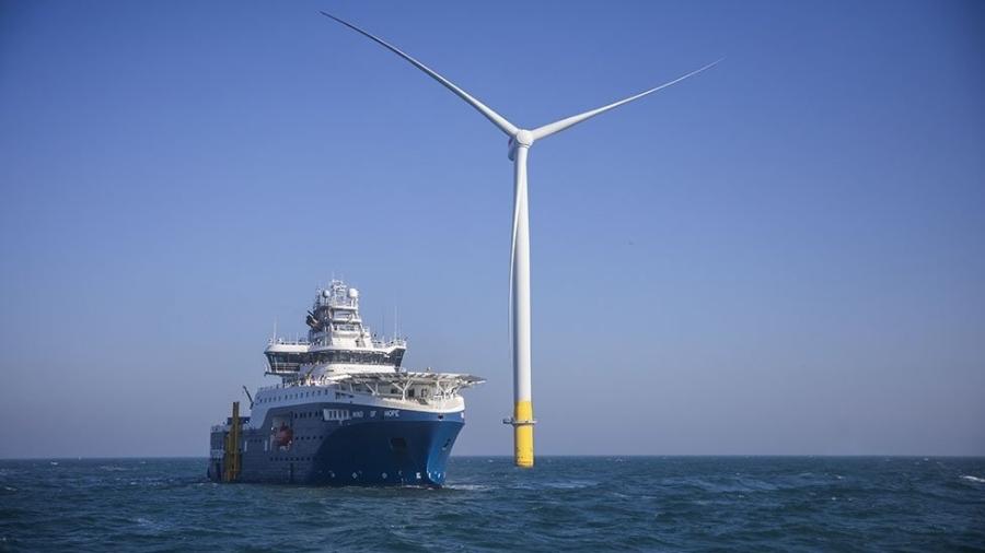 Fazenda eólica Hornsea 2 tem 165 turbinas com cerca de 200m de altura em relação ao nível do mar - BBC