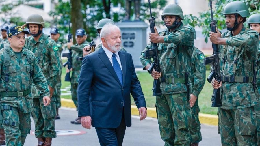 15.mar.23 - O presidente Lula (PT) visita o Comando da Marinha, em Brasília - Ricardo Stuckert