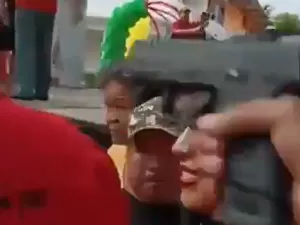 Candidato a prefeito é assassinado em frente às câmeras no México