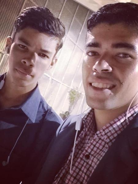Irmãos Natanael Alves de Camargo (e) e Israel Alves de Camargo, que morreram juntos em uma represa - Reprodução/Facebook
