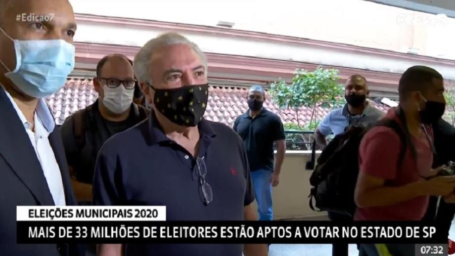 Michel Temer chega ao seu local de votação, a PUC, em São Paulo - Reprodução/CNN