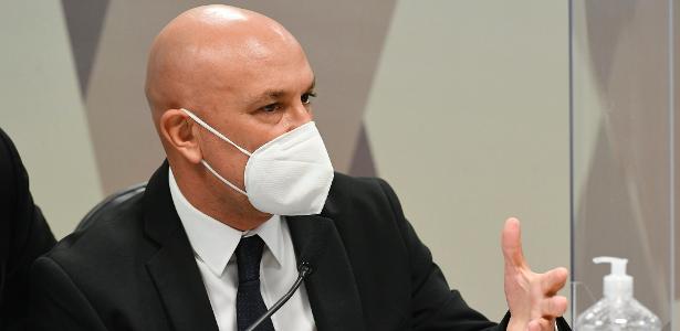 CPI da Covid ouve participante de jantar de suposto pedido de propina - Vimarsana News