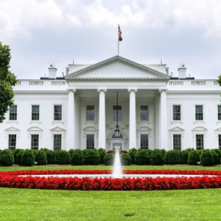 Fachada norte da Casa Branca, em Washington, D.C., nos Estados Unidos.