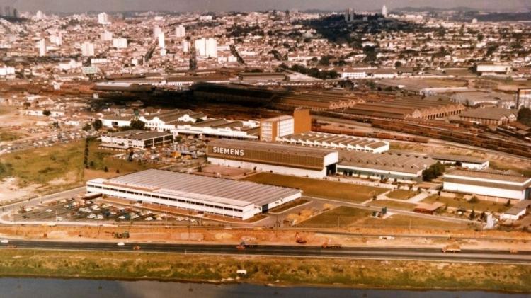 Planta fabril da Siemens, onde hoje é o complexo E-business Park, em São Paulo