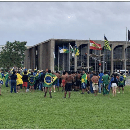 Foto tirada pelo general da reserva Mario Fernandes da Manifestação pela Liberdade organizada por Germano Nogueira, segundo a PF 