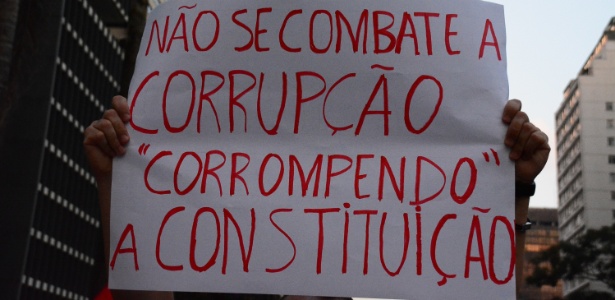 Protesto contra a corrupção em março deste ano - Ronaldo Silva/Futura Press/Estadão Conteúdo